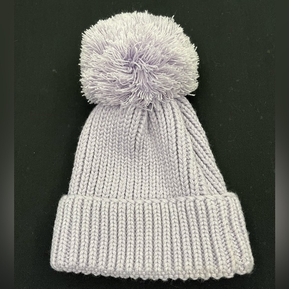 Steve Madden Hat & Scarf Set - Picture 3 of 5